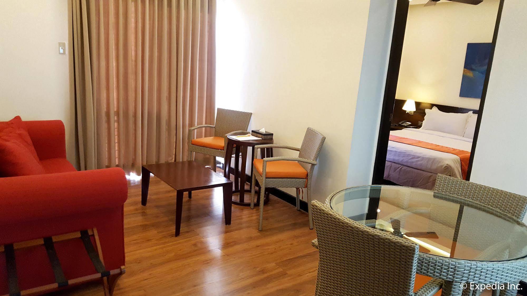 Giraffe Boutique Hotel Baguio City Eksteriør bilde